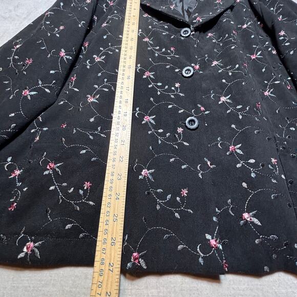 Dressbarn Woman Floral Embroidered Blazer Jacket 3X Black Romantic Cottagecore - Picture 5 of 6